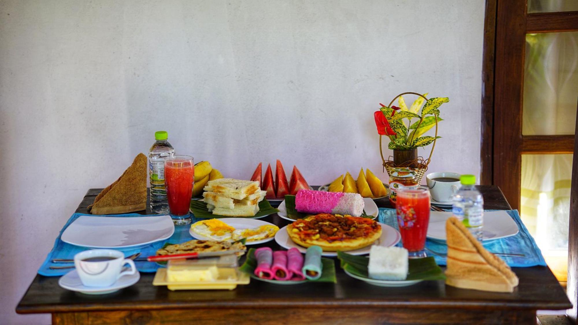 Lake Island Home Stay ดัมบูลลา ภายนอก รูปภาพ