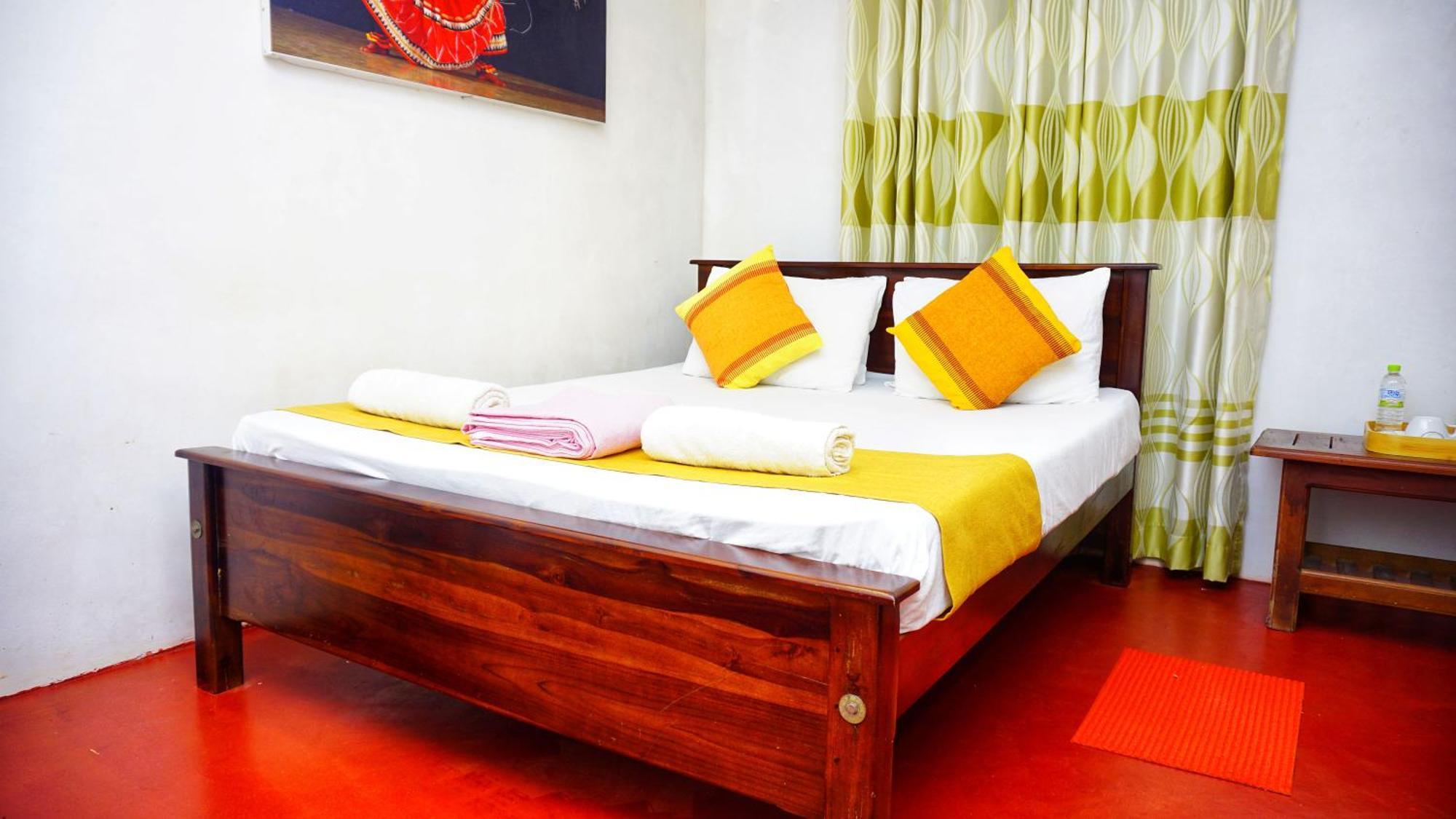 Lake Island Home Stay ดัมบูลลา ภายนอก รูปภาพ