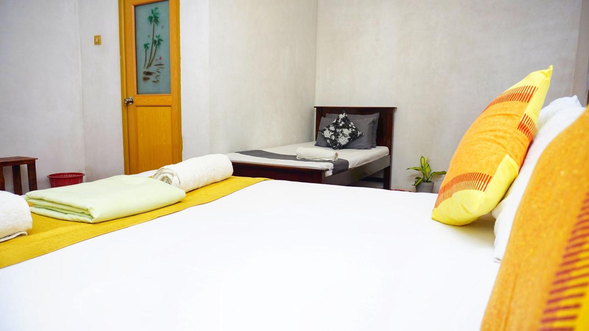 Lake Island Home Stay ดัมบูลลา ภายนอก รูปภาพ